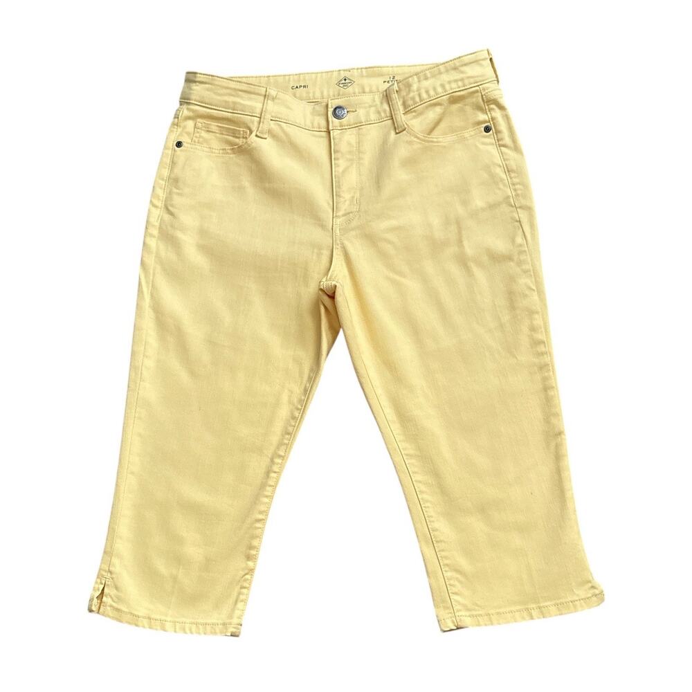 St. John's Bay Yellow Cropped Jeans